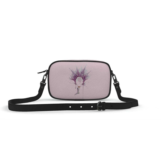 Kamera-SchultertascheKamera-SchultertascheKompakt. Sicher. Stilvoll.Die Kamera-Schultertasche von J'LYA vereint funktionales Design mit exklusiver Kunst. Sie schützt deine Kamera und dasCamera BagContradoContradoJ'LŶAKamera-Schultertasche